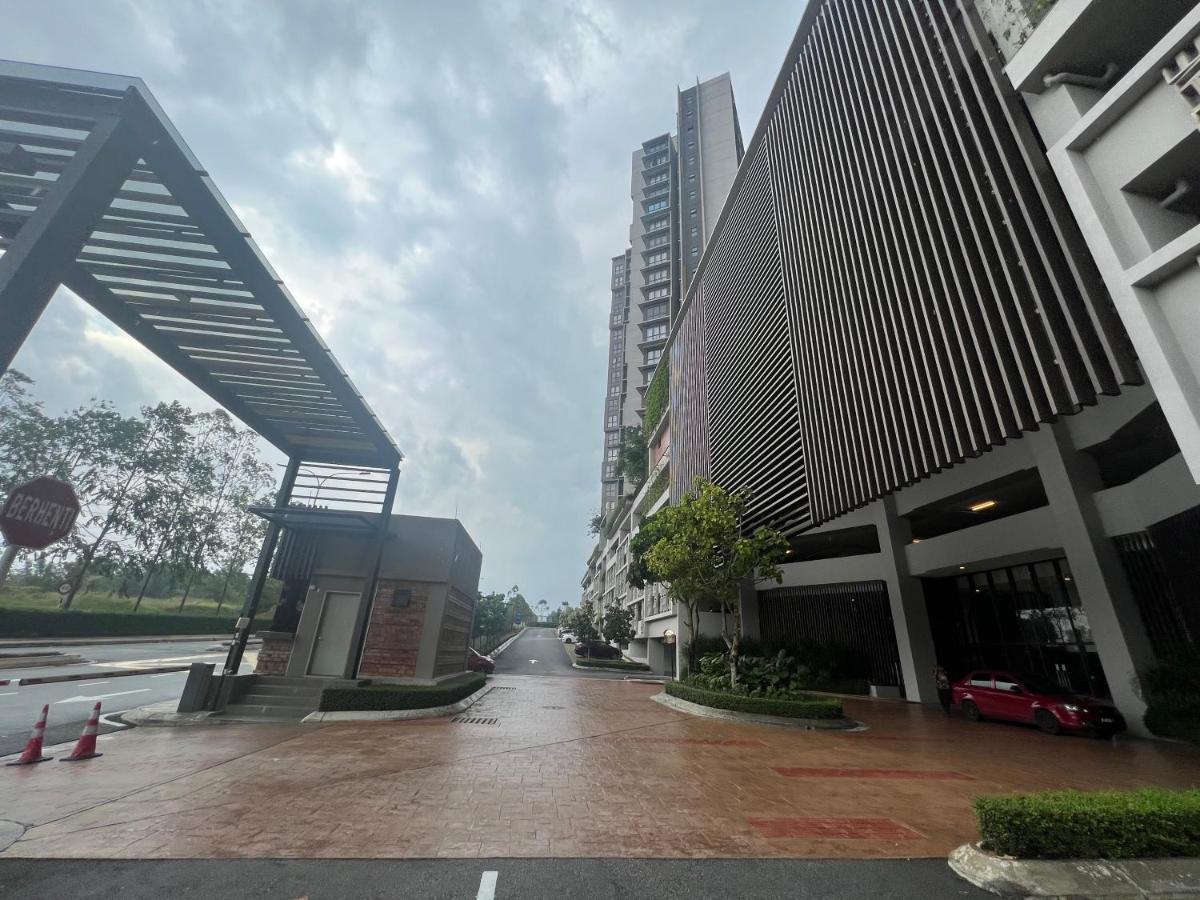 Mucihome Clio 3R2B, Putrajaya Condo Near To Ioi City Mall, Alamanda, Hospital Serdang, Wetland Studio Kru Dll- Non Smoking Home For Malaysian Only Ngoại thất bức ảnh
